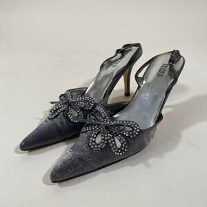 Vintage metallic bow heels